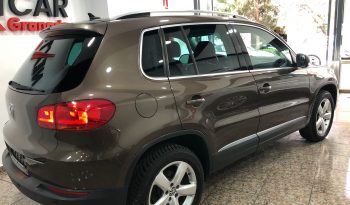 VOLKSWAGEN TIGUAN 2.0 TDi 140cv DSG 4×4 Sport BMotion Tech lleno